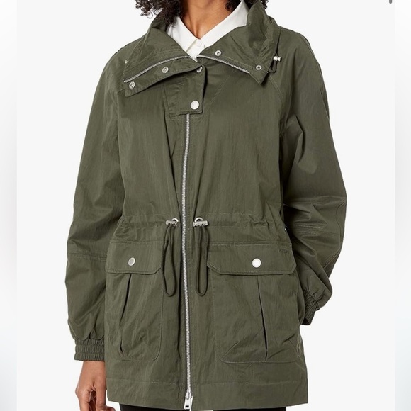 Women's Levi's Cinch Waist Anorak Rain Jacket  Size Small - Picture 1 of 7